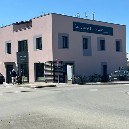 ベッド・アンド・ブレックファスト Le Vie Del Mare , *
